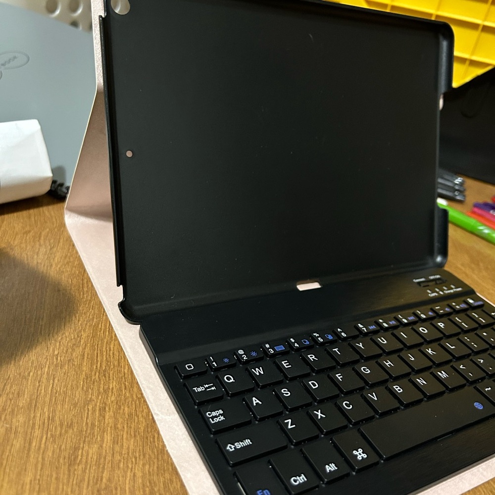 Pink IPad Case with Magnetic Bluetooth Keyboard